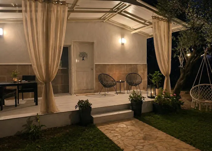 Olive Holiday Home